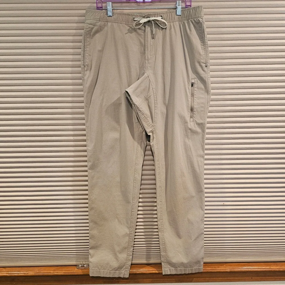 Vuori Ripstop Climber Pants Mens XL‎ Khaki Tan Organic Cotton Stretch V412
